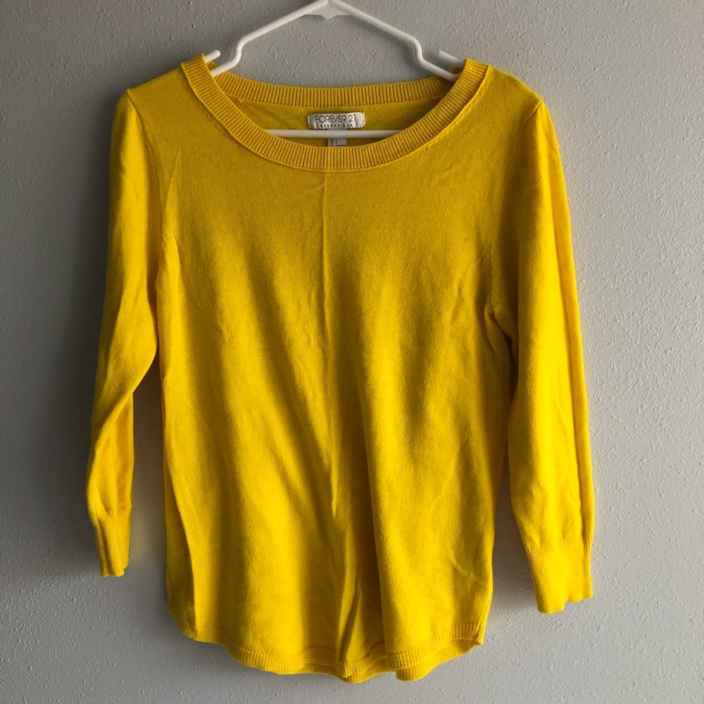 Thin yellow sweater